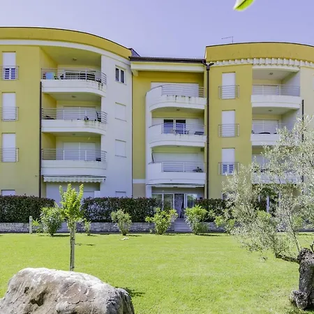 Adria Pensión 3*