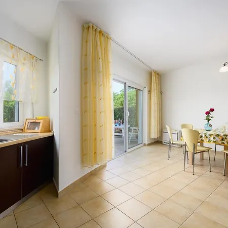 Casa de hóspedes Adria