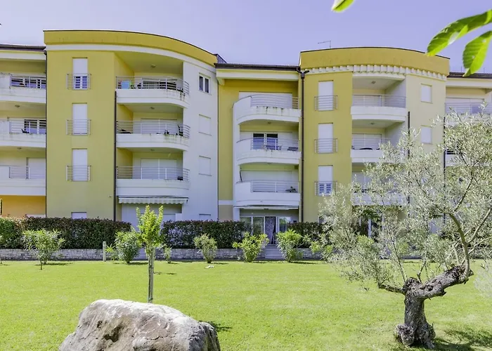 Adria Gostinjska kuća 3*