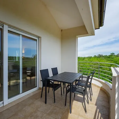 Guest house Adria 3*