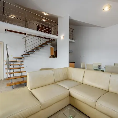 Adria Guest house