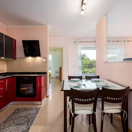 Guest house Adria 3*